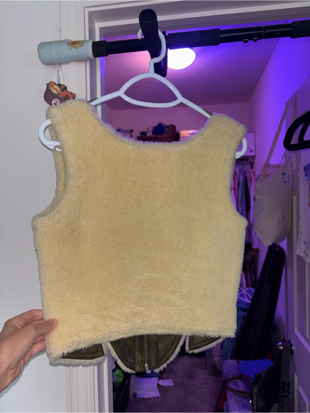 Faux-Shearling Crop Tank Top - Cream